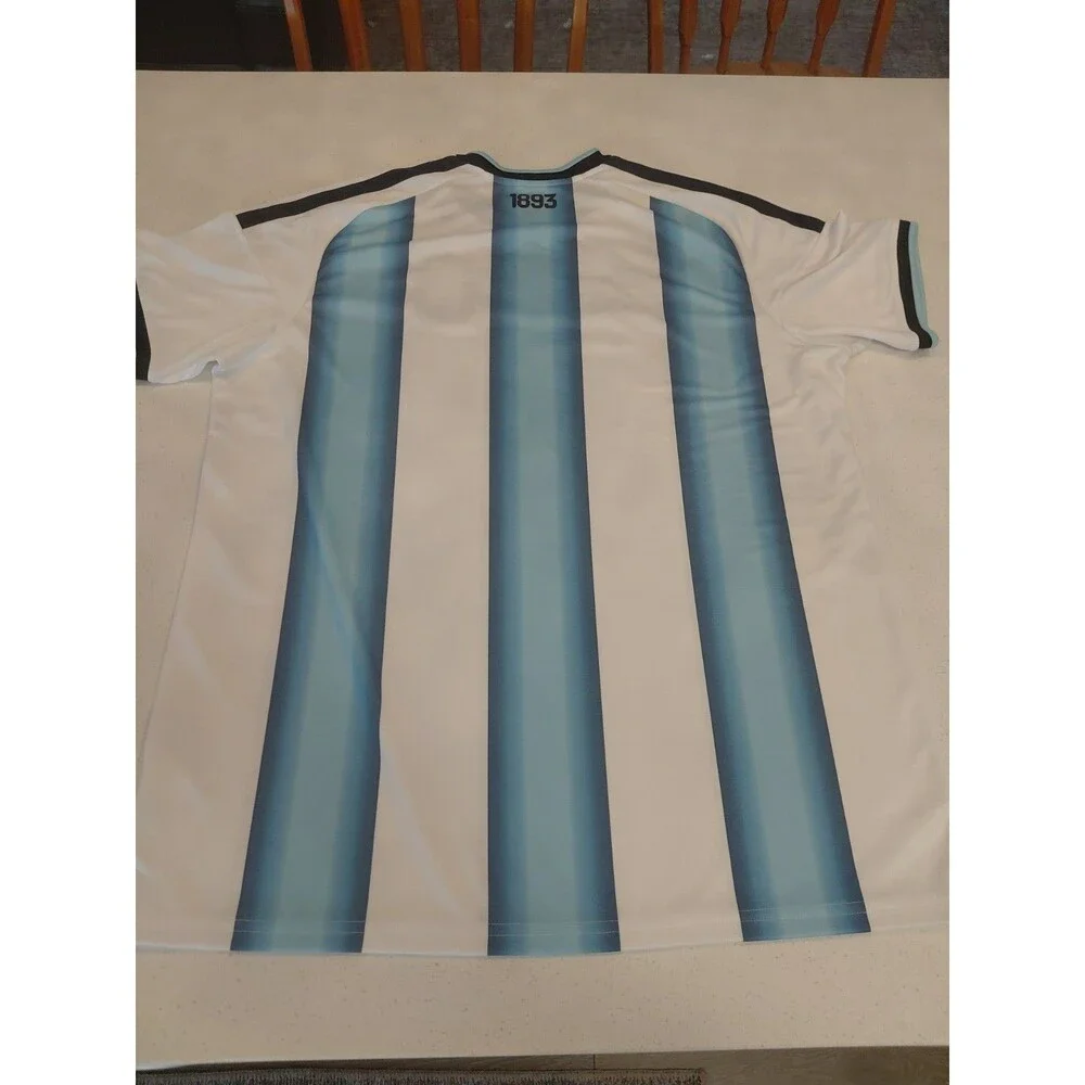 Argentina FIFA World Champions 2022 Soccer Shirt Adidas Men's XL Worn Once